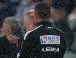 1634513387208067547.gif 2026世界杯-穆里尼奥:不评论裁判和点球 补时3分钟是个惊喜