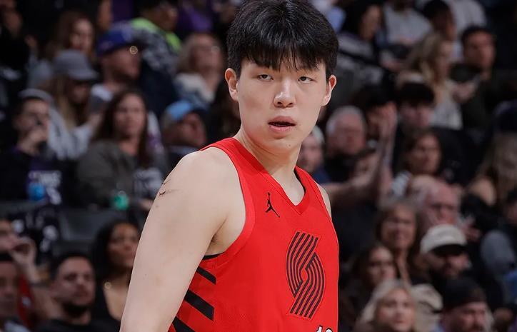 北美世界杯-赛季最低!开拓者43-50猛龙,杨瀚森6分钟3篮板!