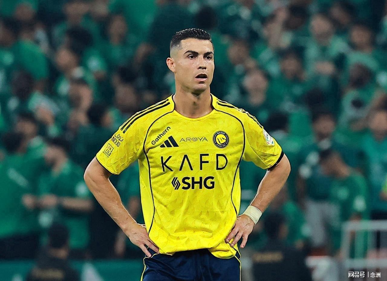 足球赛事-足坛一夜动态：C罗罢赛遭强硬回击！本泽马首秀戴帽 尤文0-3出局